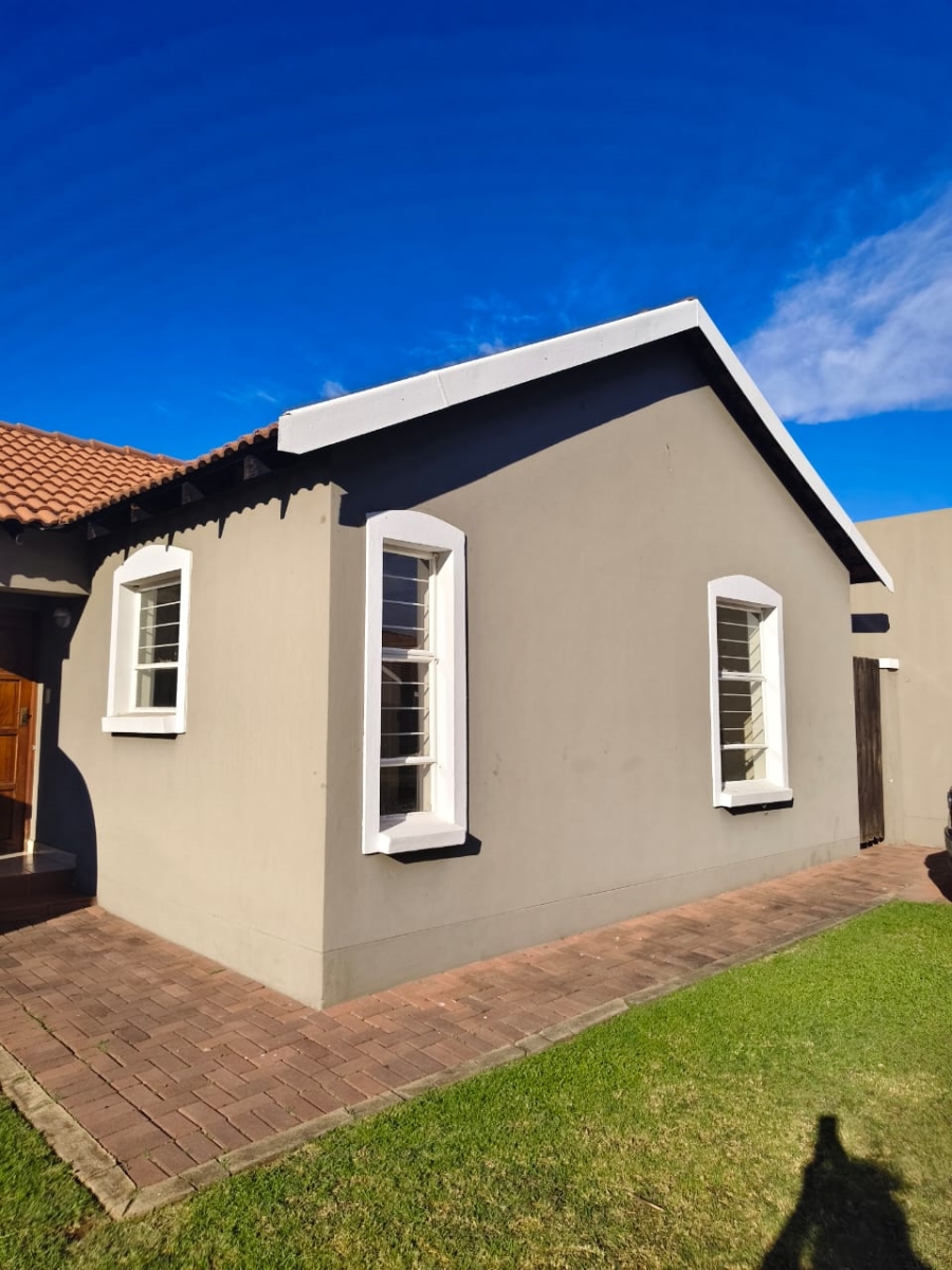 2 Bedroom Property for Sale in Brits North West